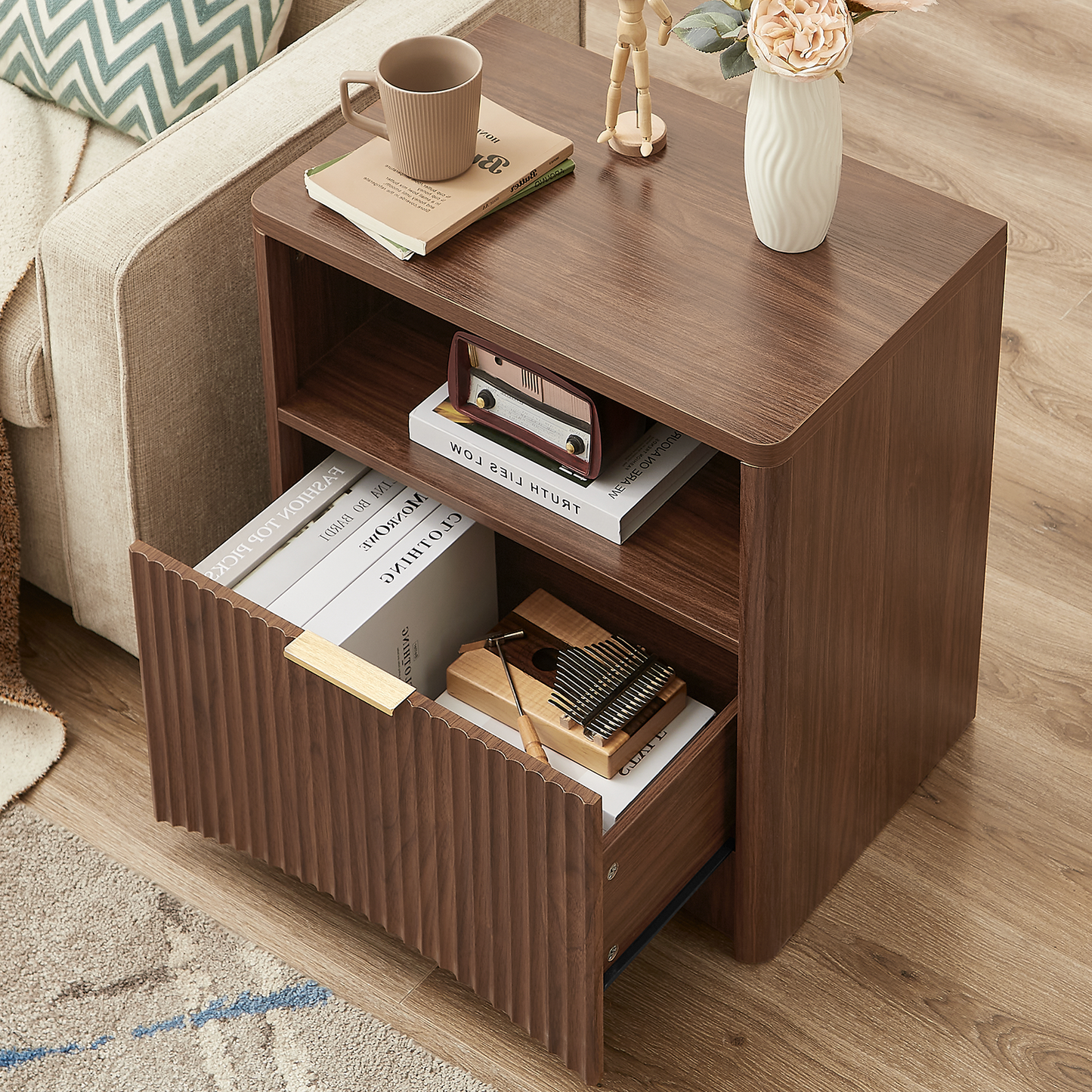 Fluted Nightstand Set of 2, Natural Oak Bedside Table with Drawer and Storage, Wood End Table Mid Century Modern, Large Night Stand for Bedroom