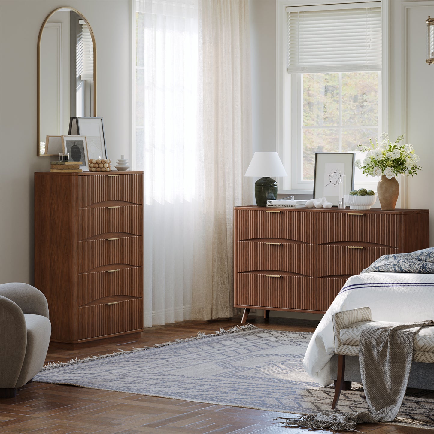 Evermagin Fluted 5 Drawers Dresser, 47" Tall Wooden Dressers Storage Organizer,Modern Chest of Drawers for Bedroom with Deep Storage, Living Room,Entryway, Walnut
